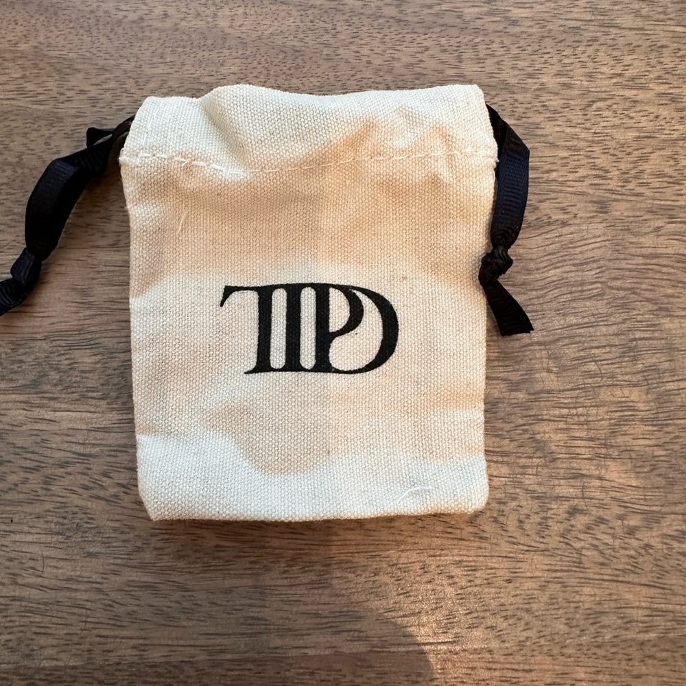 NEW OFFICIAL Taylor Swift The Tortured Poets Department Gold Chain Bracelet - Picture 5 of 5